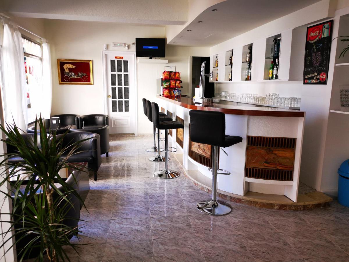 Hostal Bonavista Calella Dış mekan fotoğraf