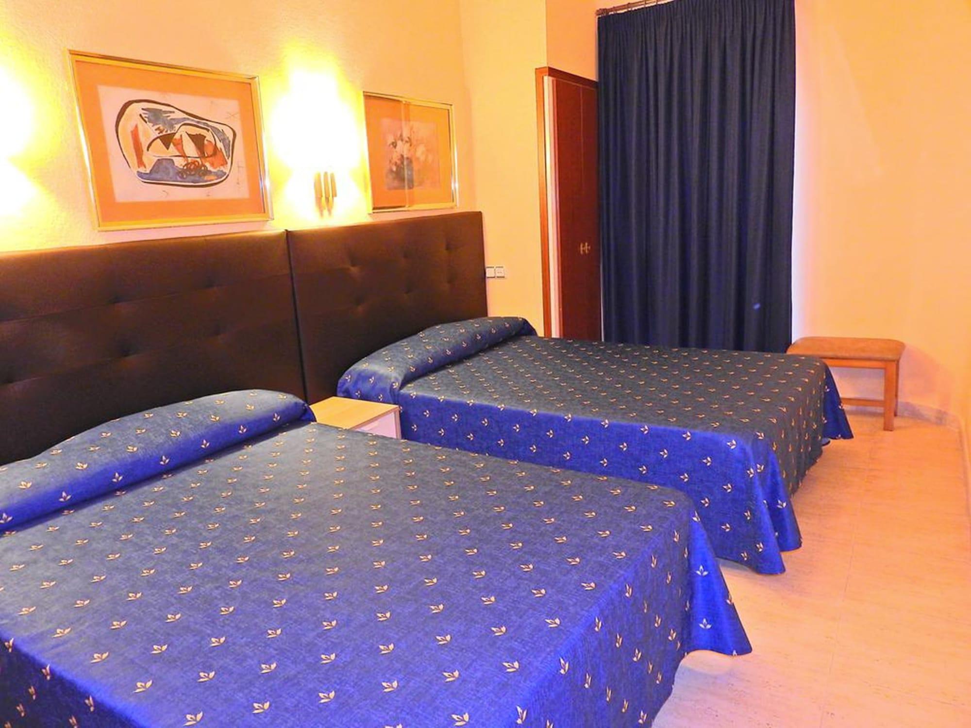 Hostal Bonavista Calella Dış mekan fotoğraf