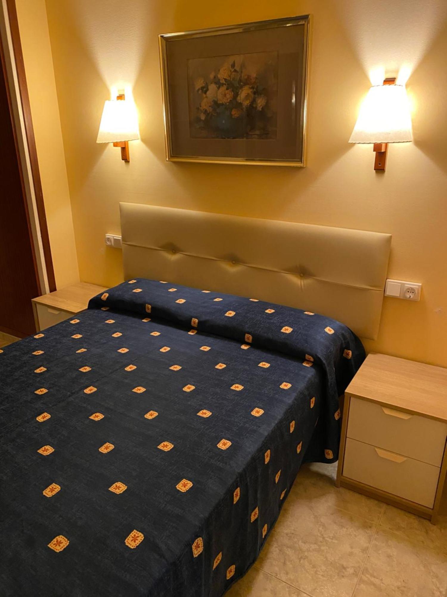 Hostal Bonavista Calella Dış mekan fotoğraf