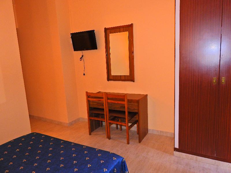 Hostal Bonavista Calella Dış mekan fotoğraf